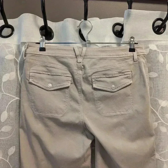 Chico's Twill Ankle Pants, Tan, Size 6 - Picture 4 of 5